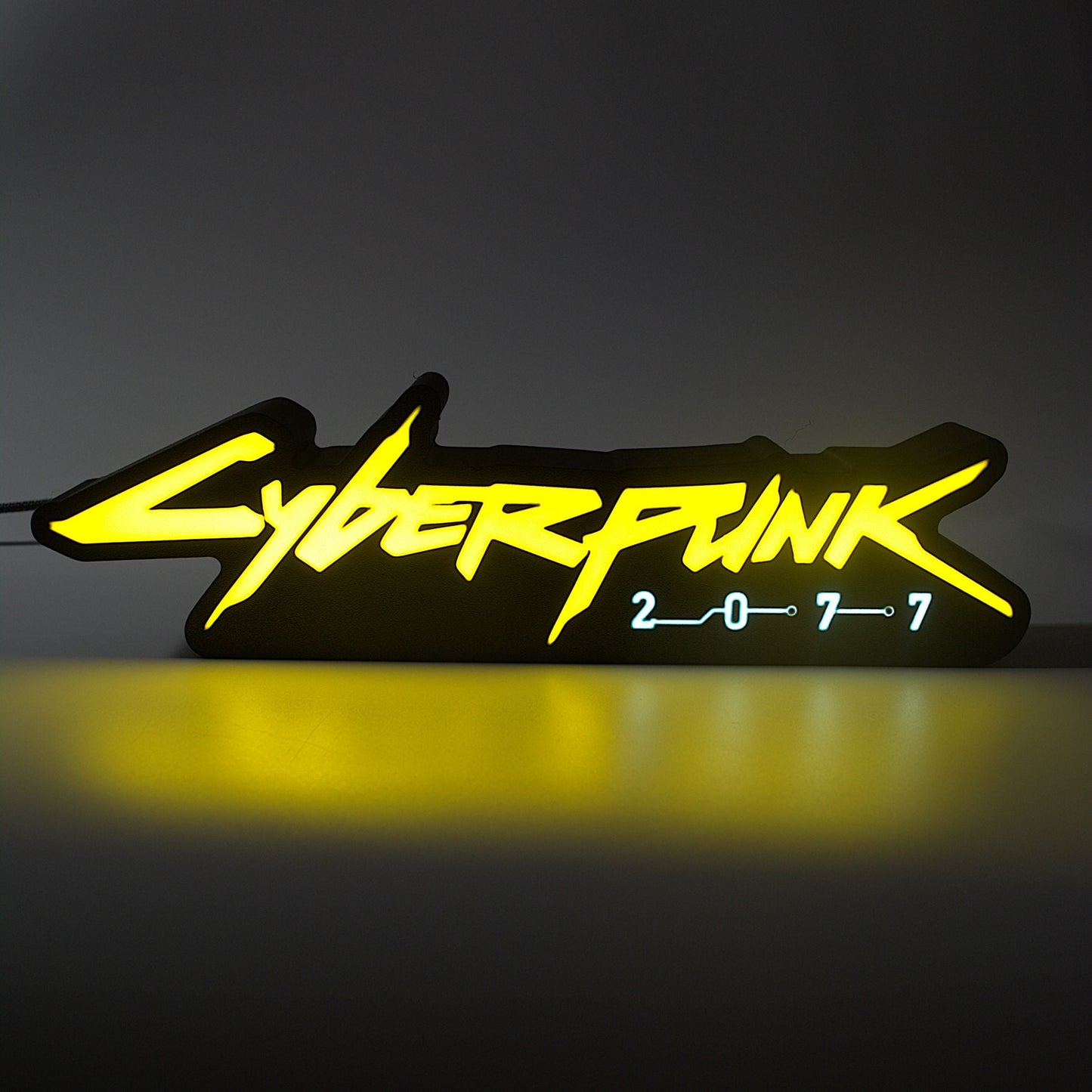 Lampe LED Cyberpunk 2077. Décoration lumineuse pour la maison, chambre, salle de jeux, bureau, setup gaming, chambre d'enfant. Couleurs jaune et bleu. Connection Usb C - Chroma Craft - Lampe LED - Lampe LED Cyberpunk 2077 - Chroma Craft - Lampe LED